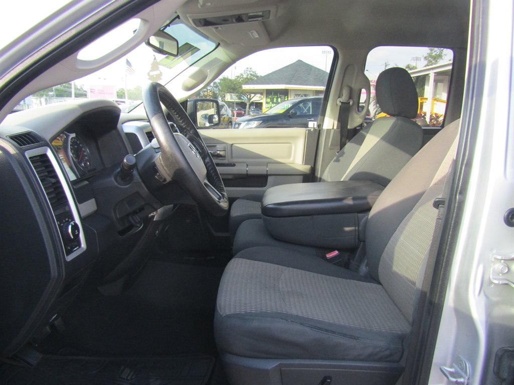 2012 RAM Ram 1500 Pickup SLT - Photo 7